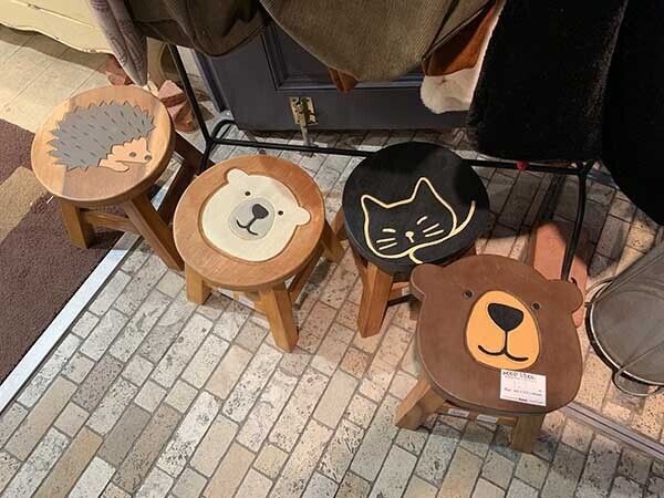 chair_6129a.jpg