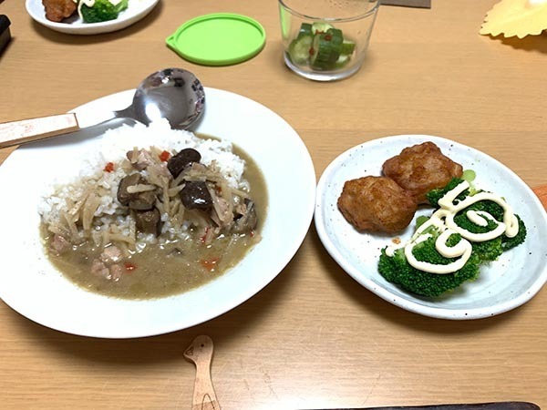 dinner-yuppie_0327a.jpg