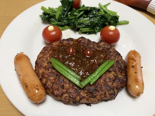 dinner-yuppie_0722a.jpg