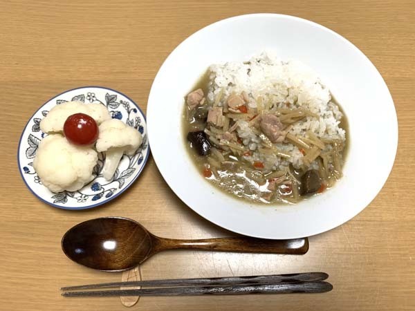 dinner-yuppie_3252a.jpg