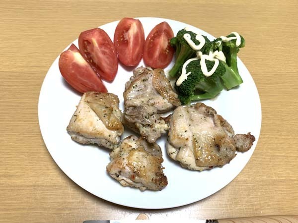 dinner-yuppie_3496a.jpg