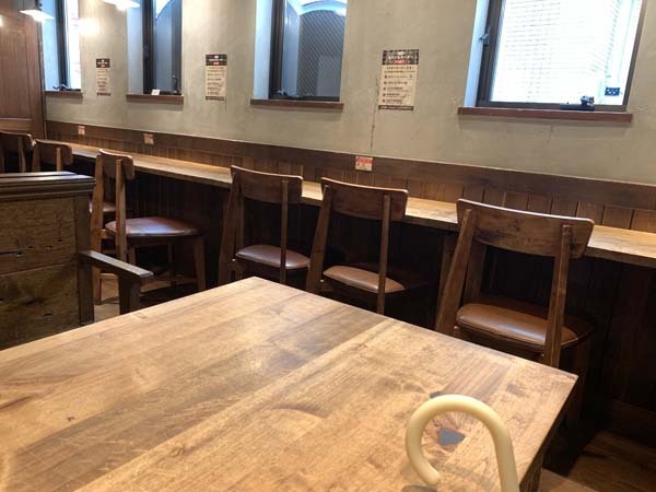 lunch-yuppie_7544a.jpg