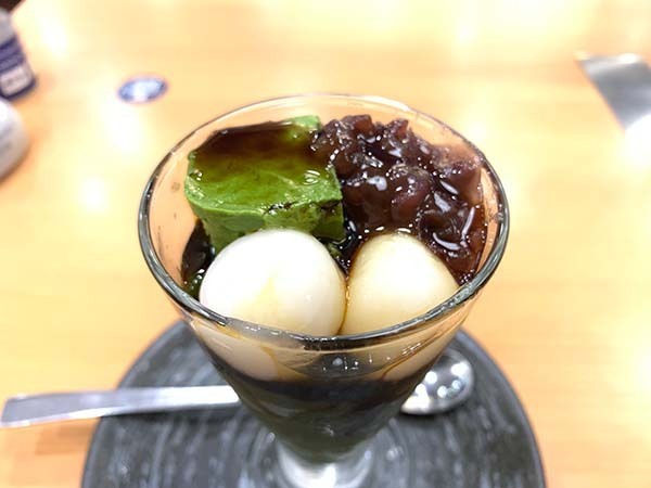 sweets-yupie_8581a.jpg